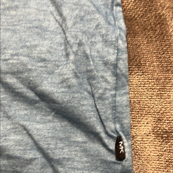 Michael Kors Blue Short Sleeve V- Neck Tee, Size XL - Picture 3 of 5